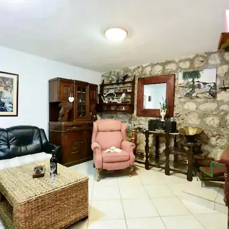 Dom wakacyjny Family Friendly House With A Swimming Pool Zdrelac, Pasman - 27571
